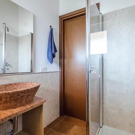 19 Up Appartement *